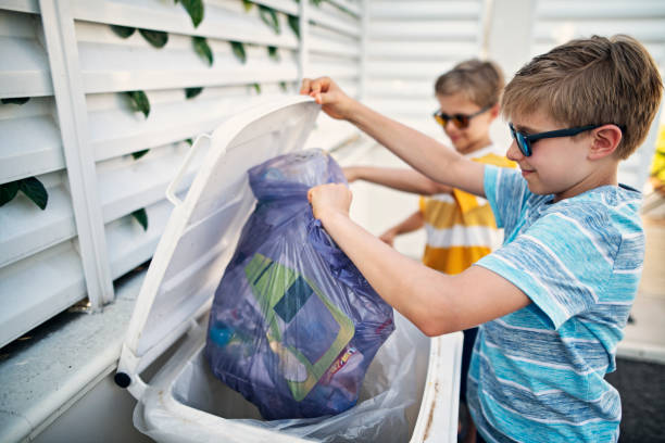 Best Garage Cleanout Services  in Stamford, CT